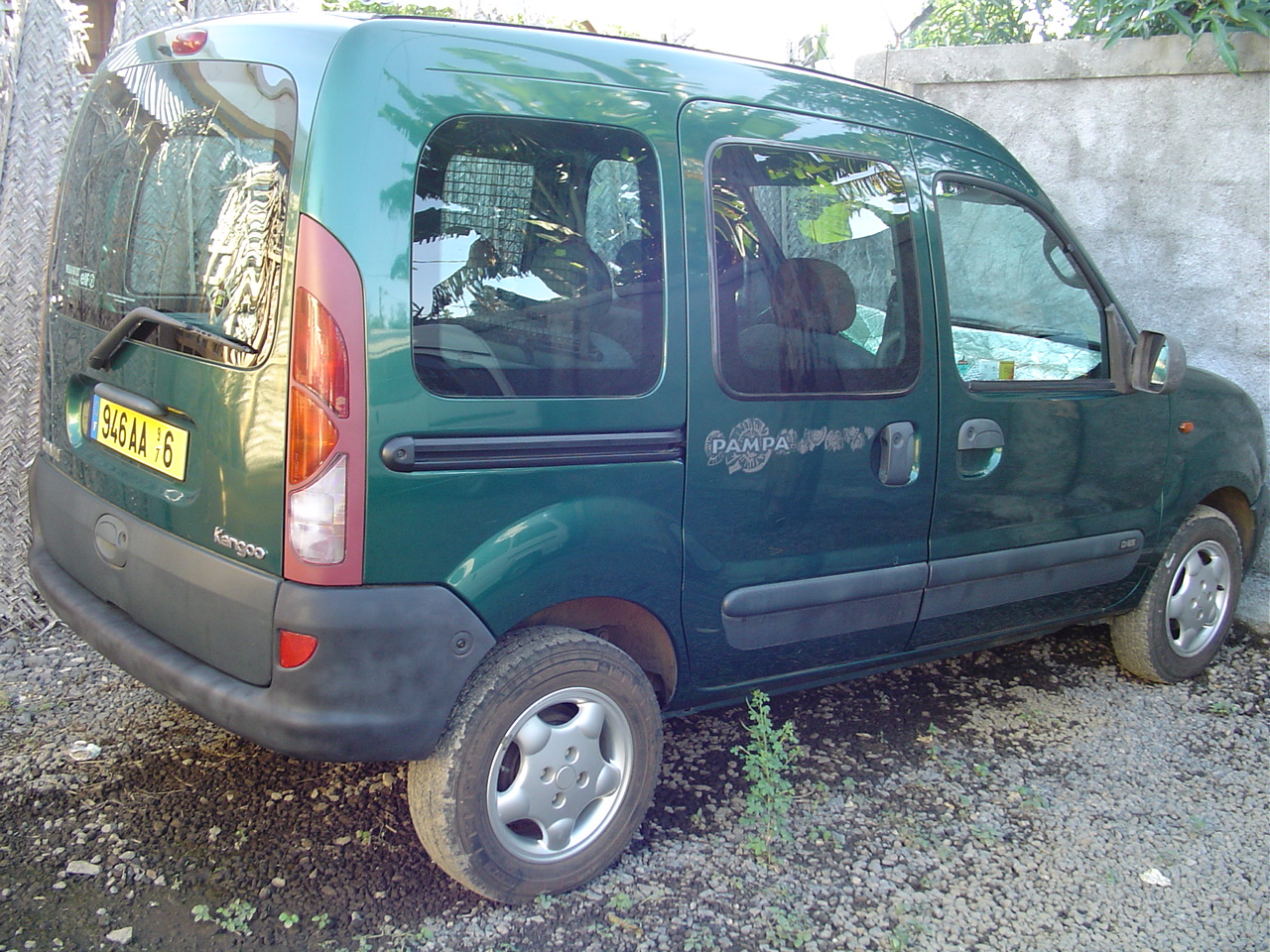 File:Renault Kangoo I Phase I dCi.JPG - Wikimedia Commons