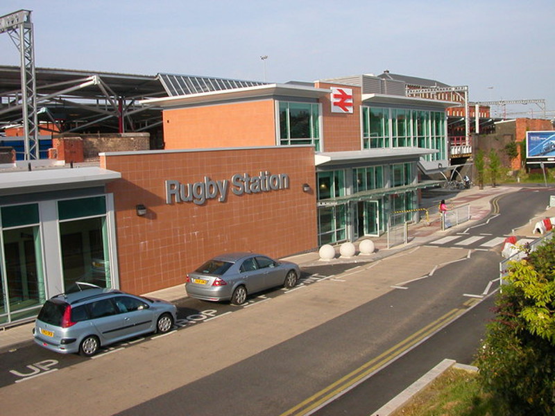 File:Rugby station front geograph Ian Rob 799509.jpg