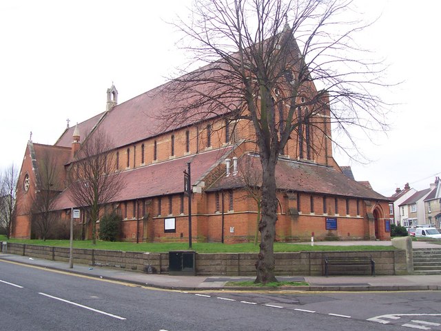 File:St. Barnabas' Church - geograph.org.uk - 1209428.jpg