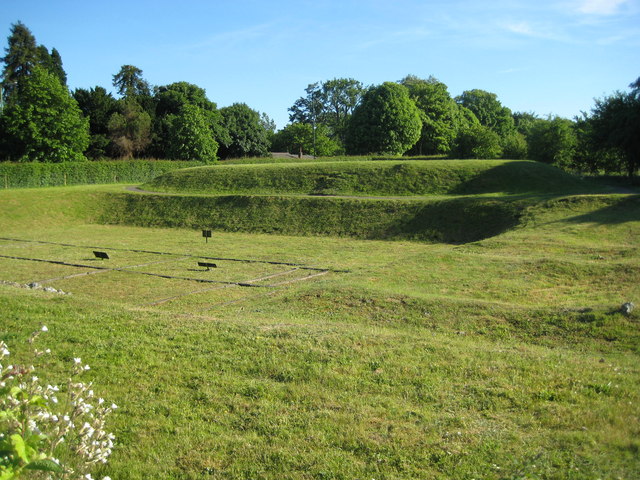 St Albans, Verulamium Roman Theatre - geograph.org.uk - 1362740