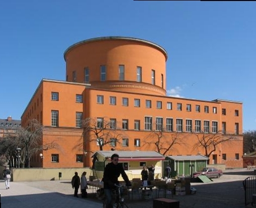  Biblioteca pública de Estocolmo.