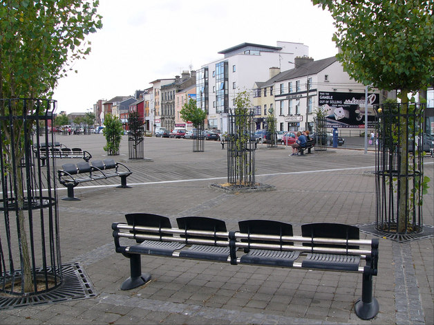 File:The Boardwalk, Wexford - geograph.org.uk - 316217.jpg