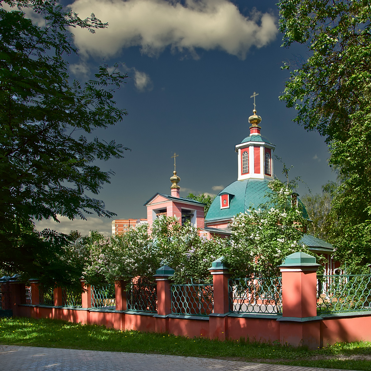 троицкая церковь в москве