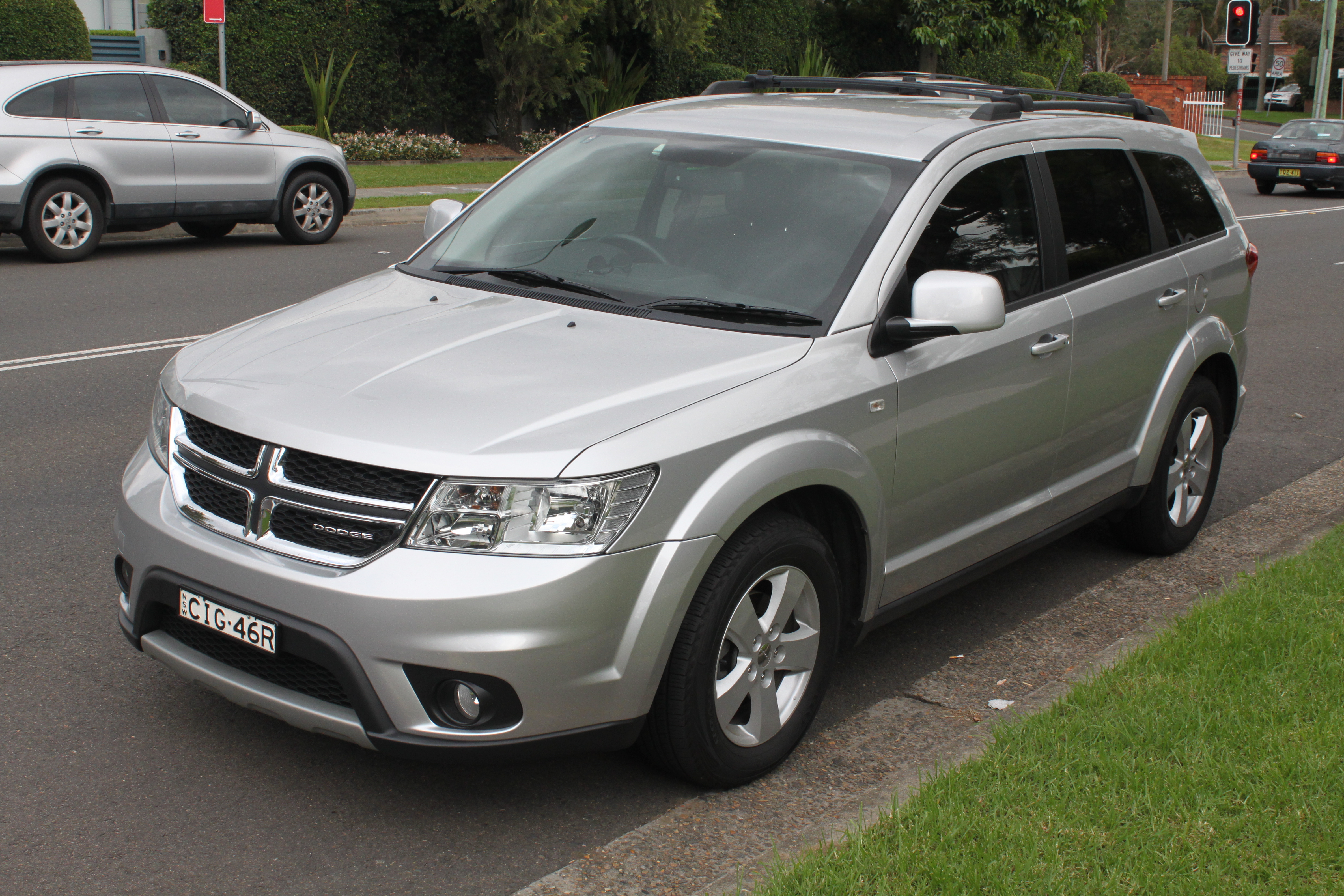 Машина dodge Journey