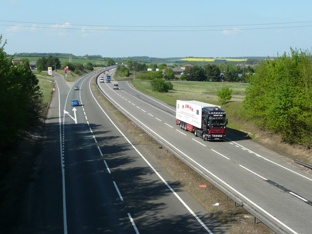 File:A34 north at Sutton Scotney - geograph.org.uk - 791079.jpg
