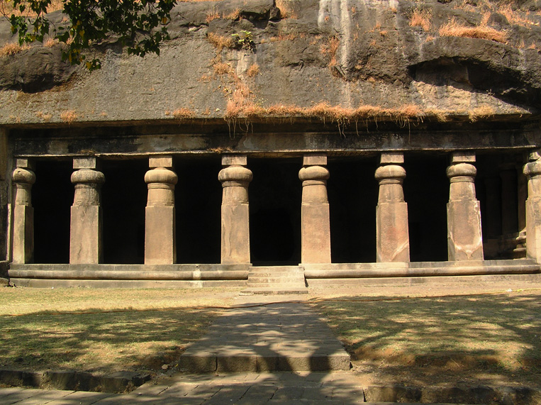 File:Elephanta Caves (smaller set).jpg