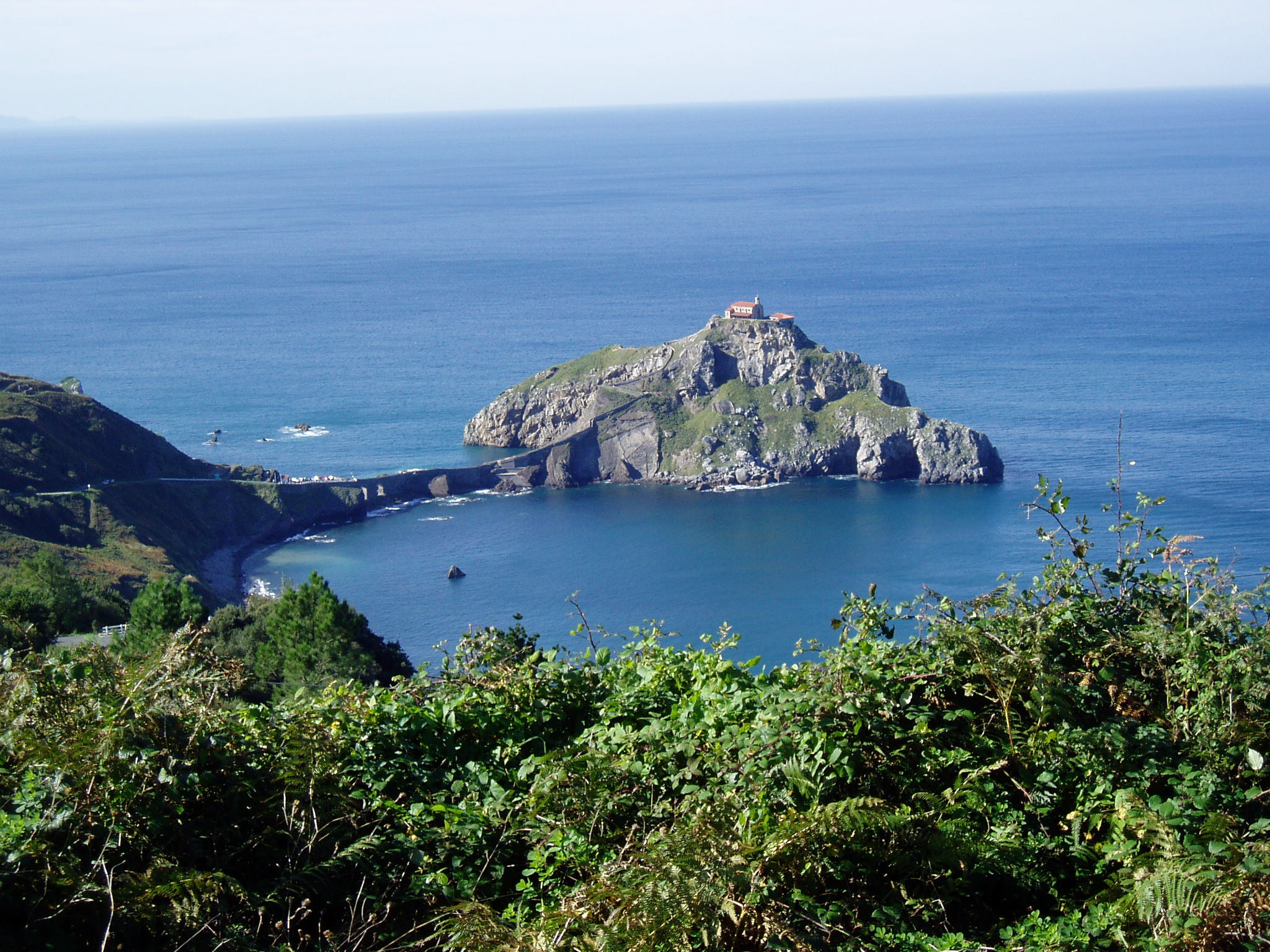 File:Gaztelugatxe Connected.jpg Wikimedia Commons