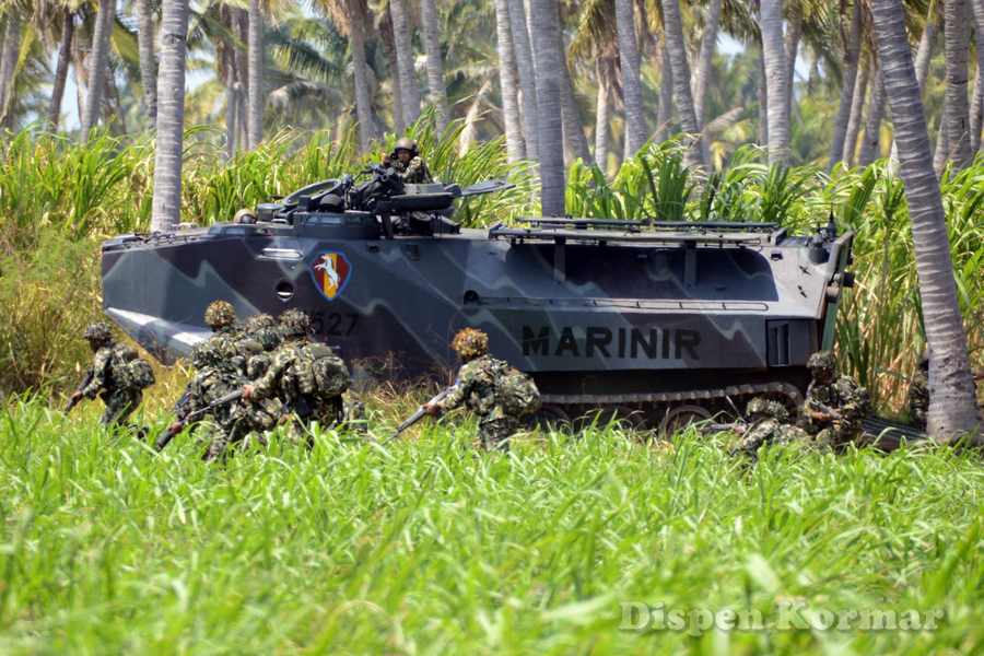 Indonesian_Marine_Corps_LVTP-7_during_CA