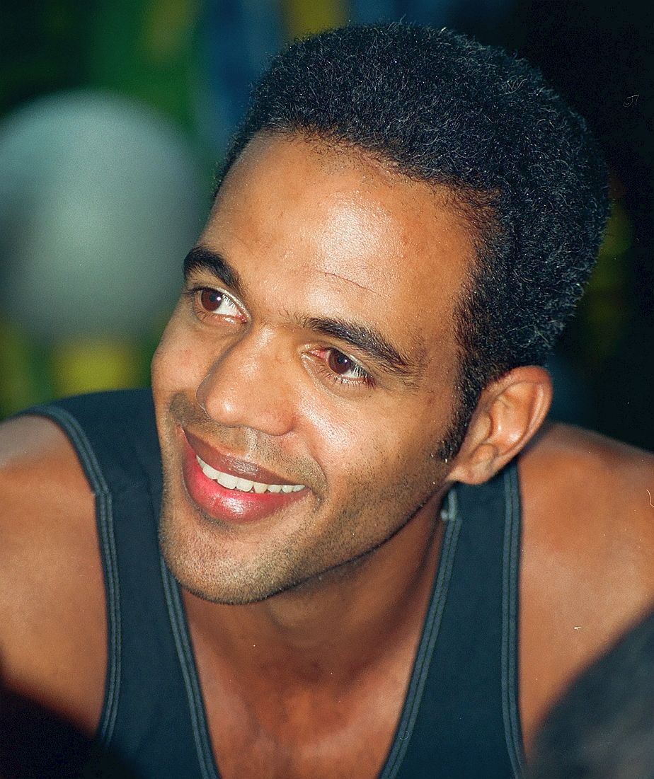 Kristoff St. John - Wikipedia