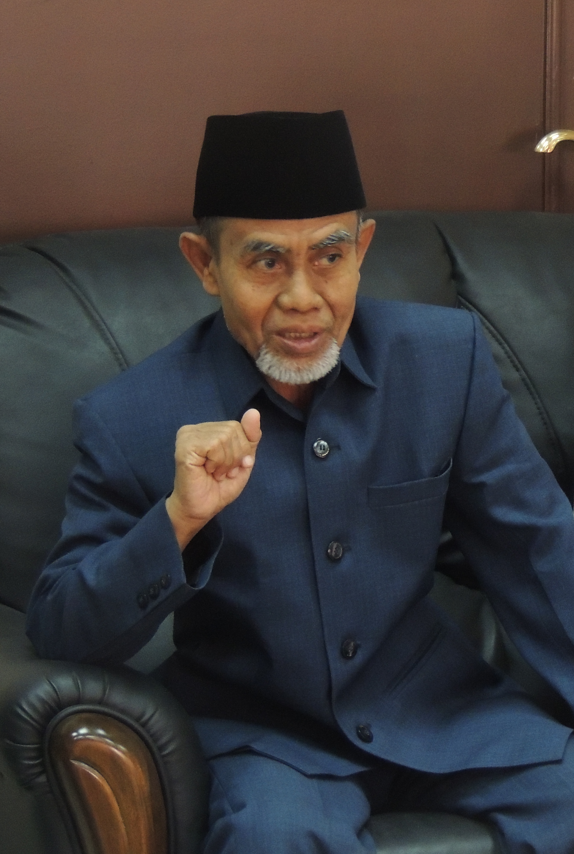 Hasan Abdullah Sahal Wikipedia Bahasa Indonesia Ensiklopedia Bebas