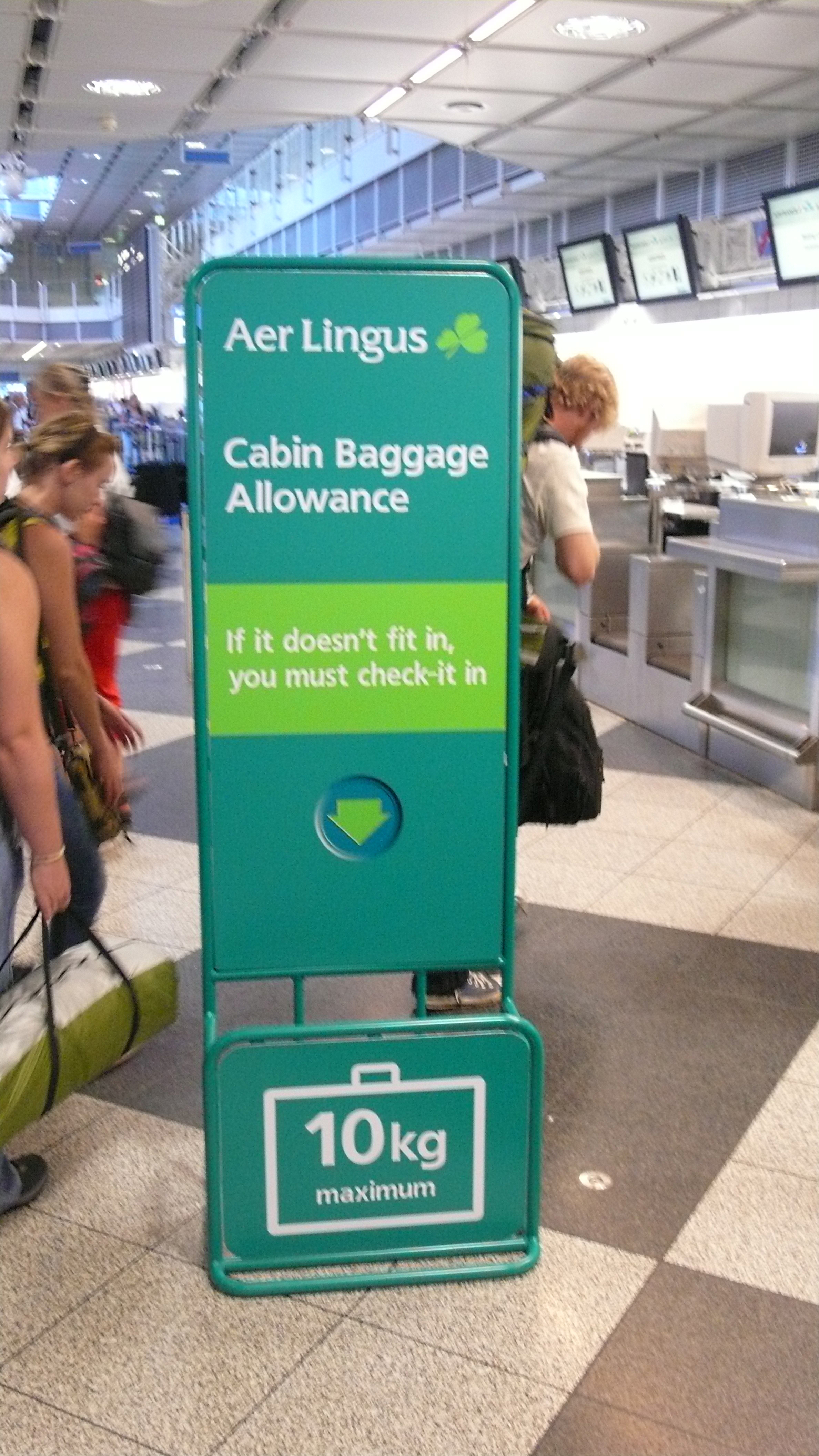 maximum cabin baggage size