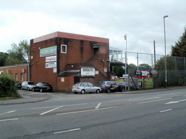 Small picture of Bedwas Rugby Club courtesy of Wikimedia Commons contributors