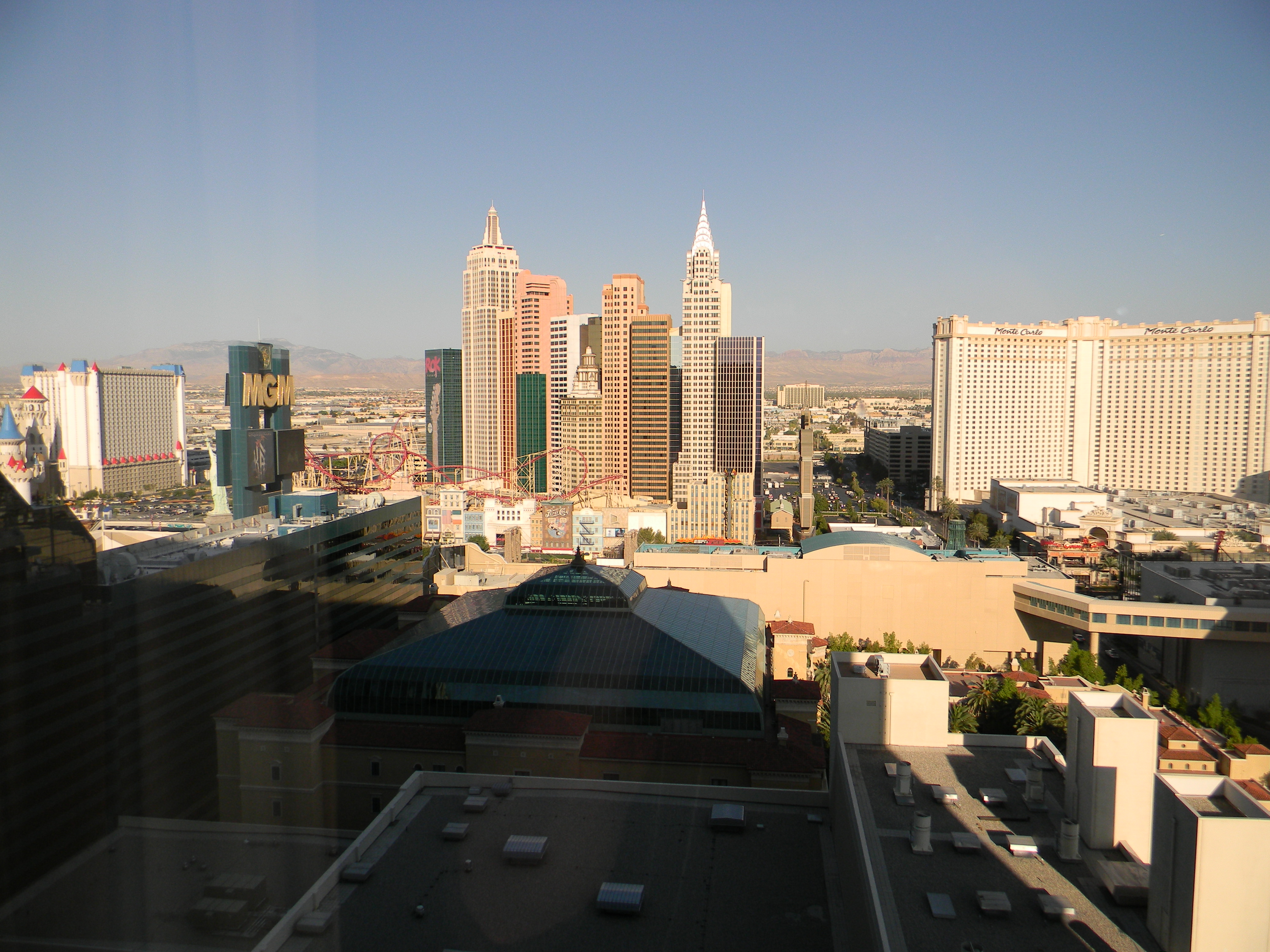 File:Las Vegas. New York New York Hotel.jpg - Wikimedia Commons