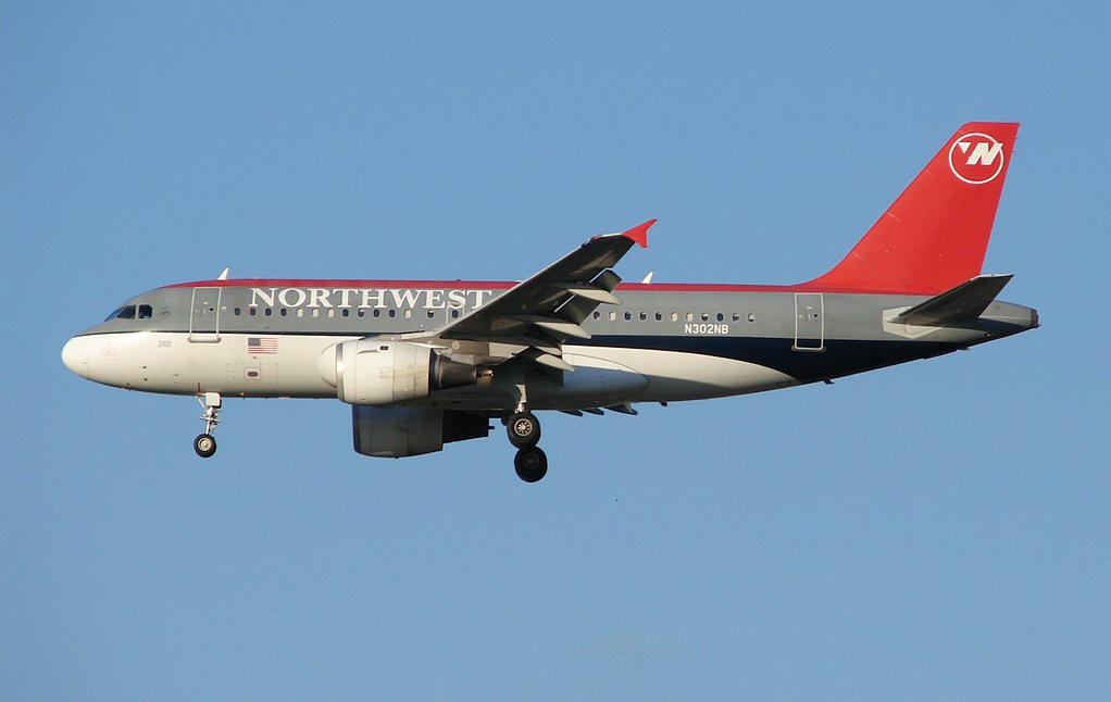 Northwest Airlines Airbus (552711537).jpg