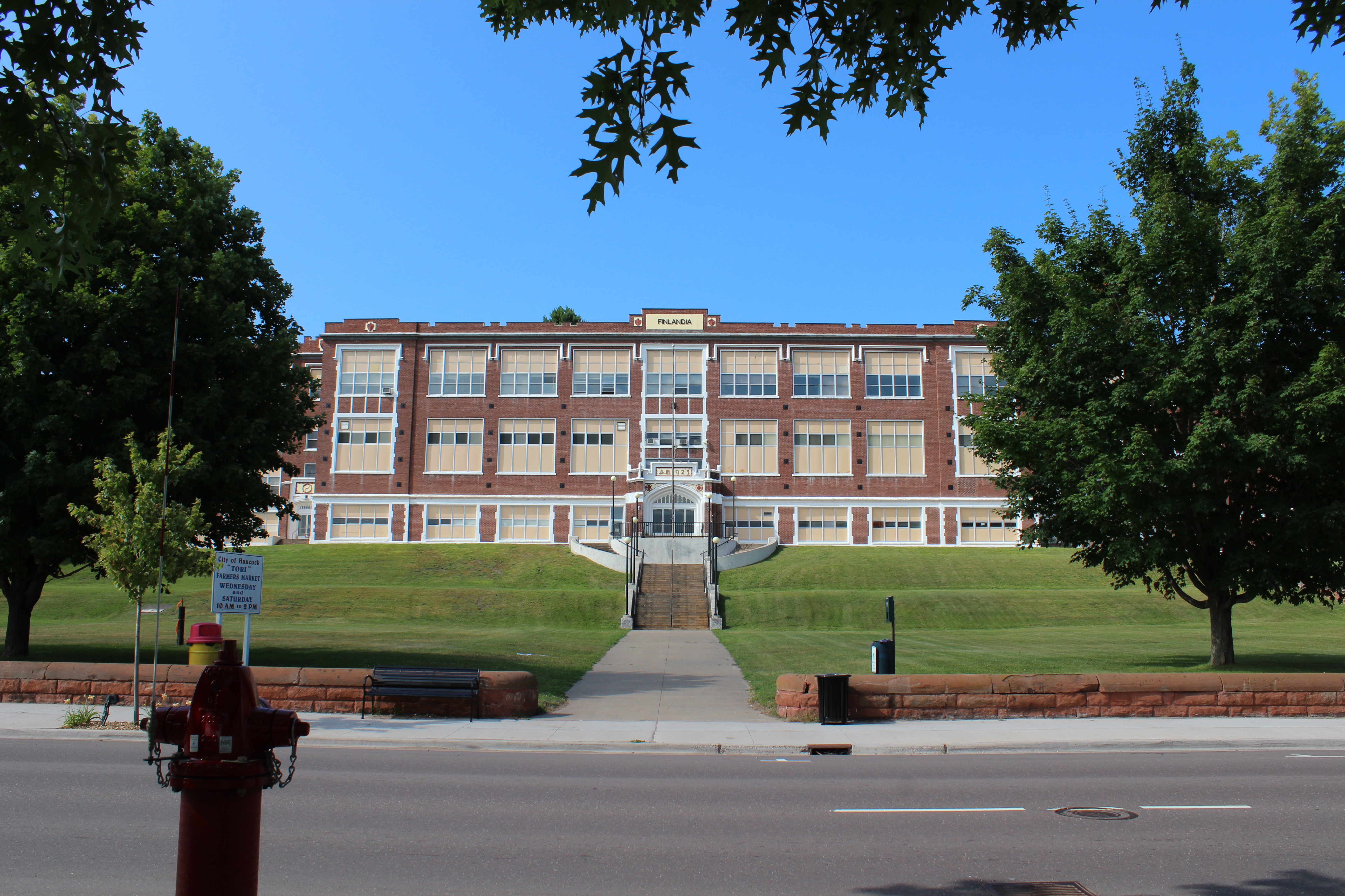 File:Old Hancock Central High School 1.jpg - Wikipedia