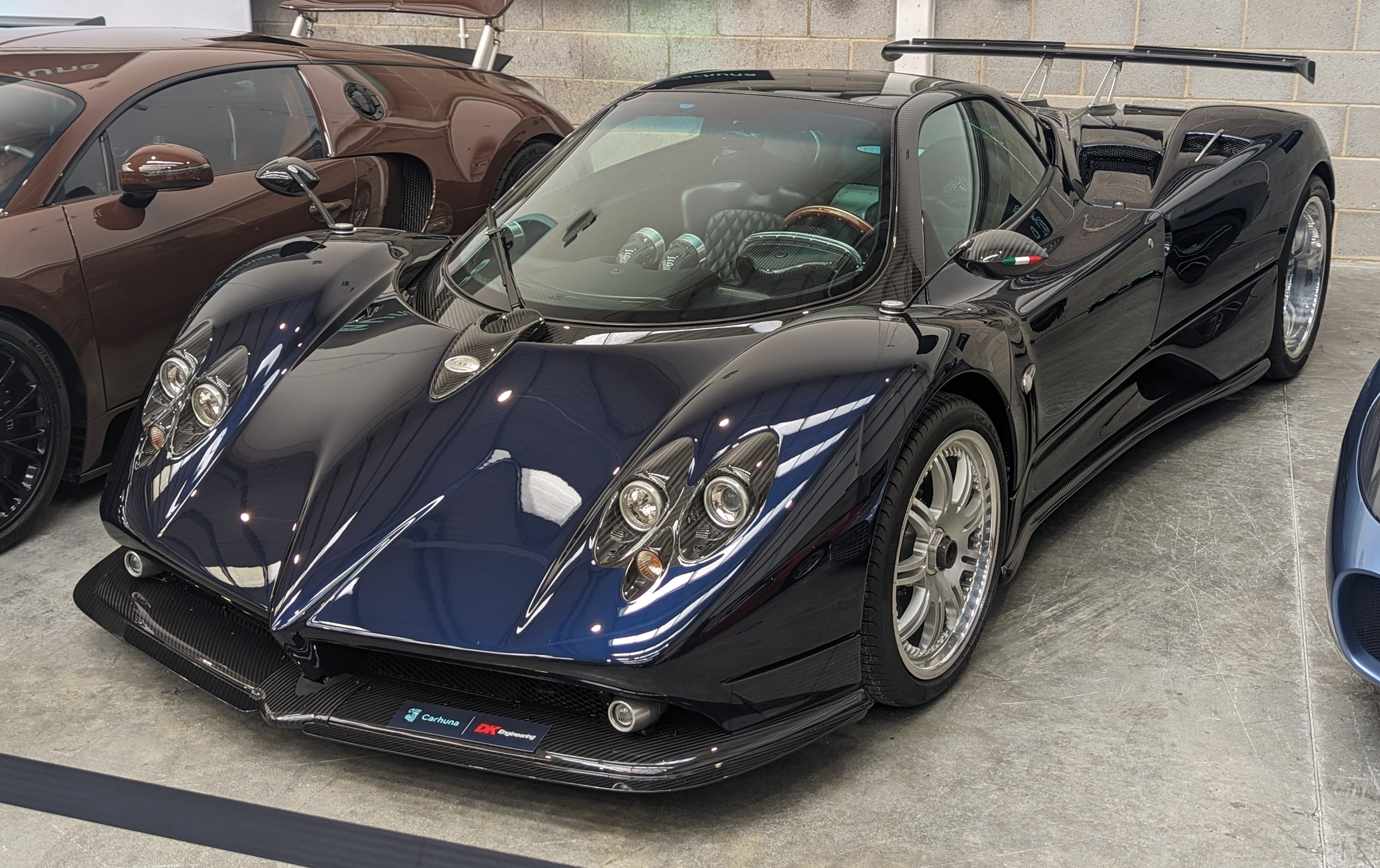 Pagani Zonda на v12 от w140