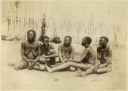 File:Richard Buchta - Group of Moro women.jpg