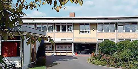 File:Schule steinheim.jpg