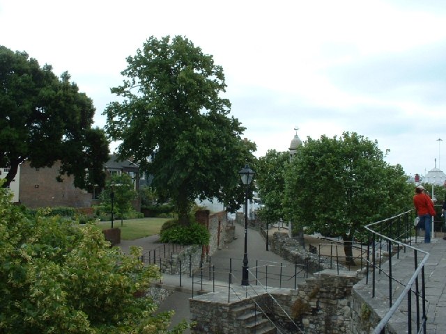 Southampton Walls - geograph.org.uk - 26095