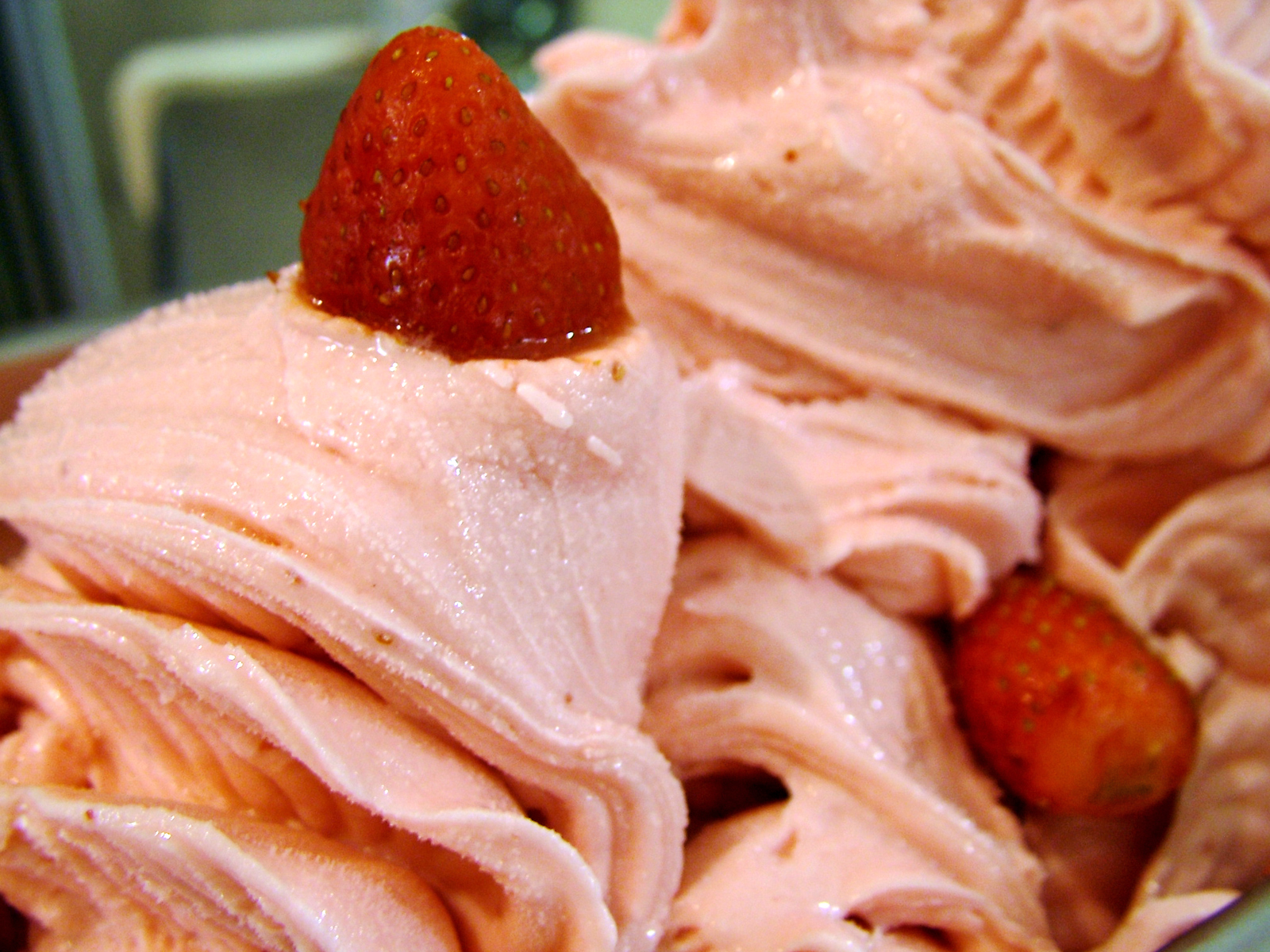 Strawberry ice cream - Wikipedia