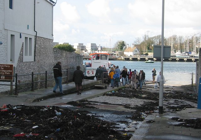 File:The Cremyll Ferry at Admiral's Hard - geograph.org.uk - 103784.jpg