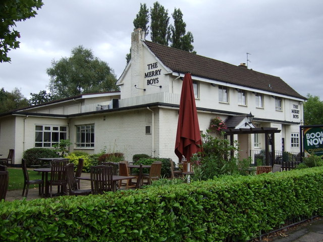 The Merry Boys pub - geograph.org.uk - 3685999