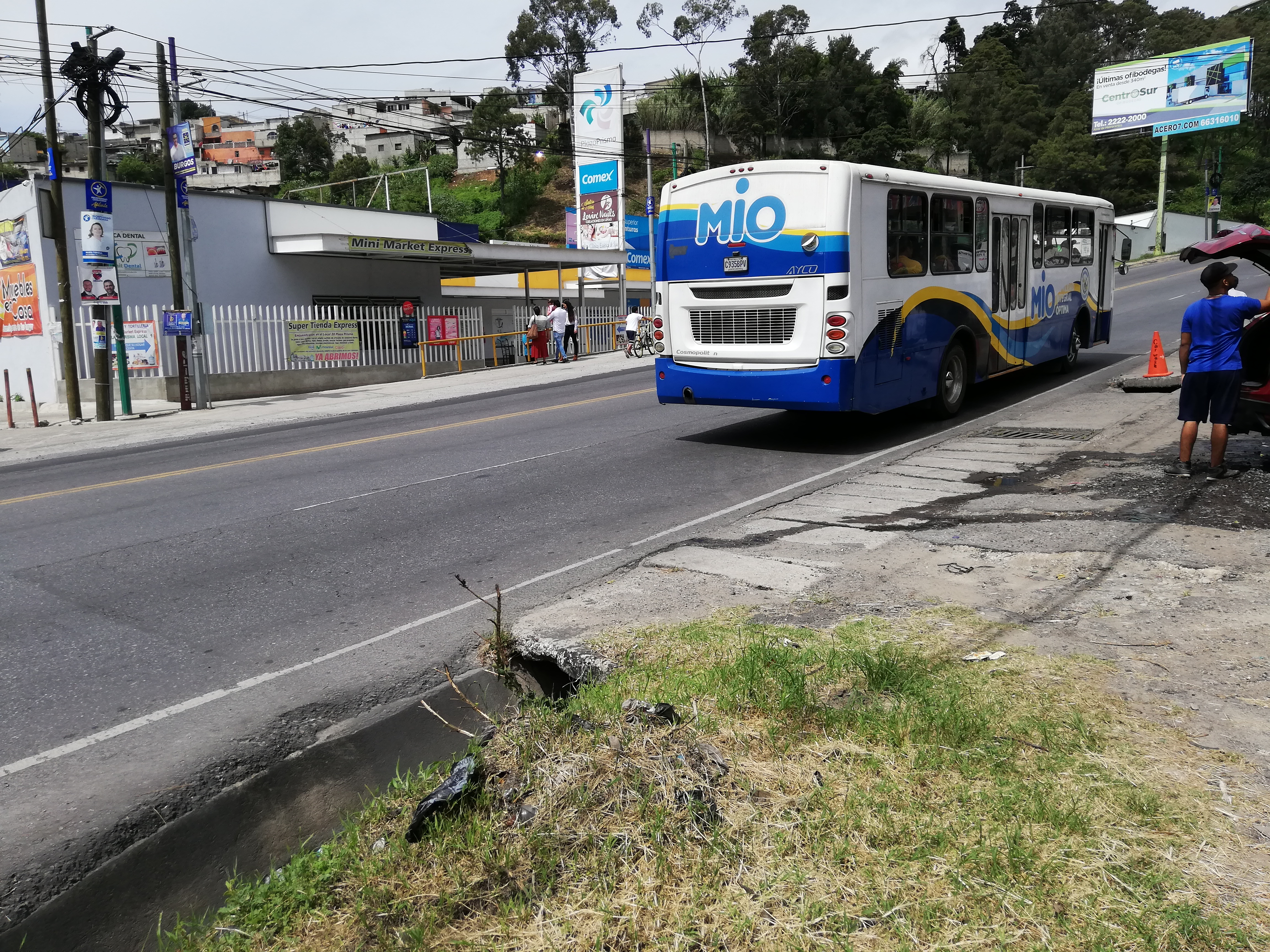 File:Transporte Urbano de Villa Nueva,  - Wikimedia Commons