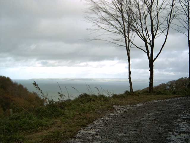 File:View from Hobby Drive - geograph.org.uk - 80203.jpg