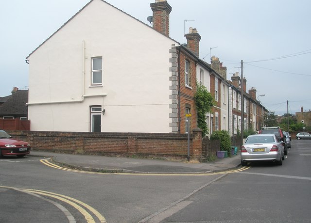 File:Artillery Terrace - geograph.org.uk - 1404425.jpg