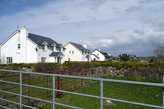 File:Ballynamanagh East - geograph.org.uk - 1266747.jpg