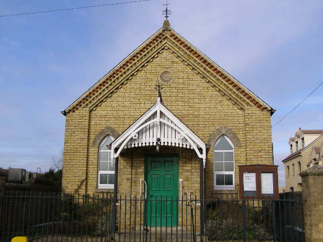 File:Baptist Chapel, Dyke - geograph.org.uk - 1162116.jpg