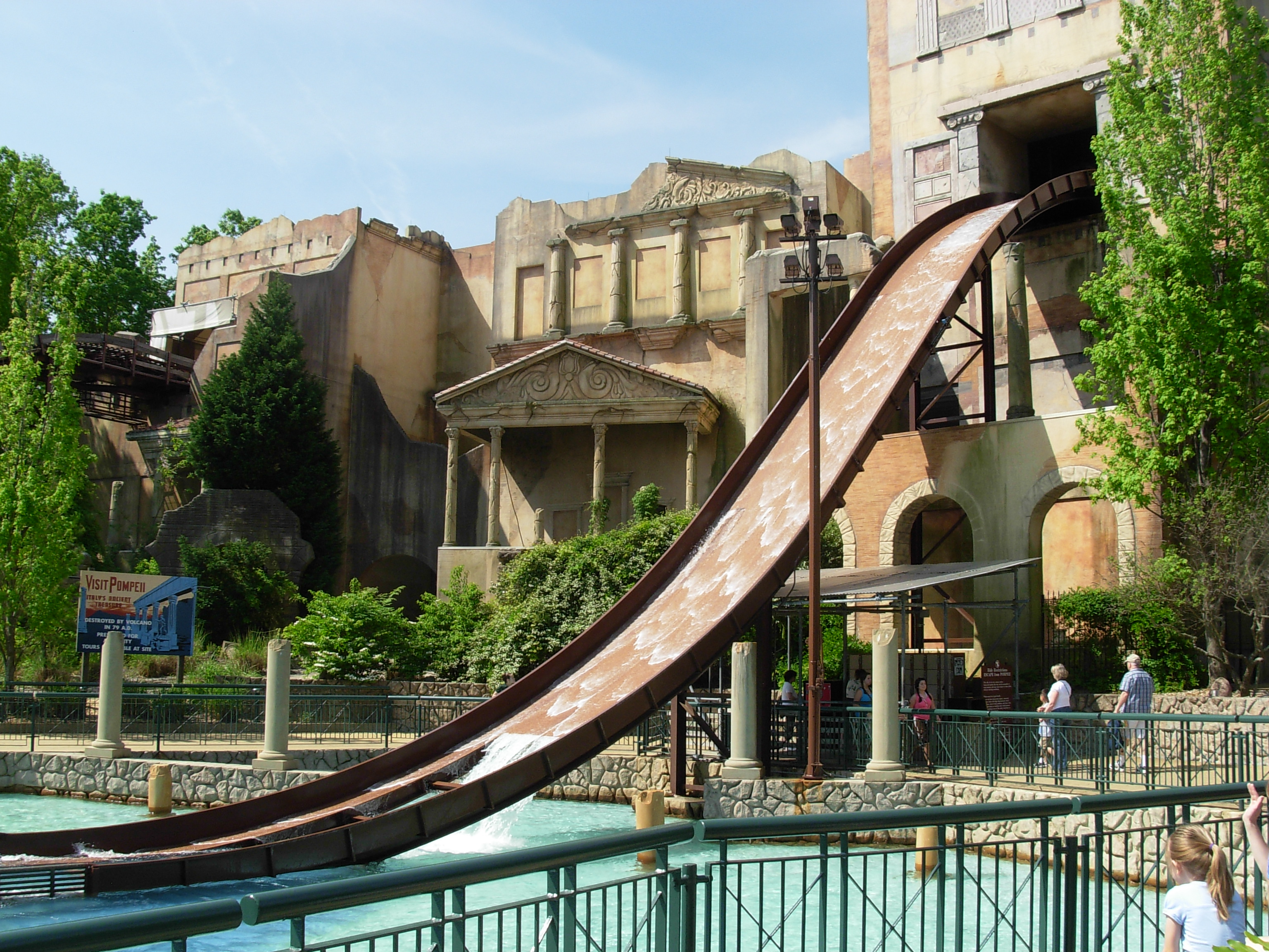 Busch gardens log flume ride hi-res stock photography and images