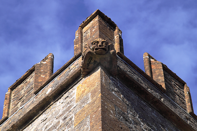 File:Gargoyle on Evershot Church Tower - geograph.org.uk - 1272033.jpg