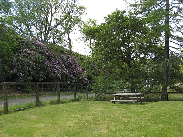 File:Glenborrodale School - geograph.org.uk - 1348747.jpg