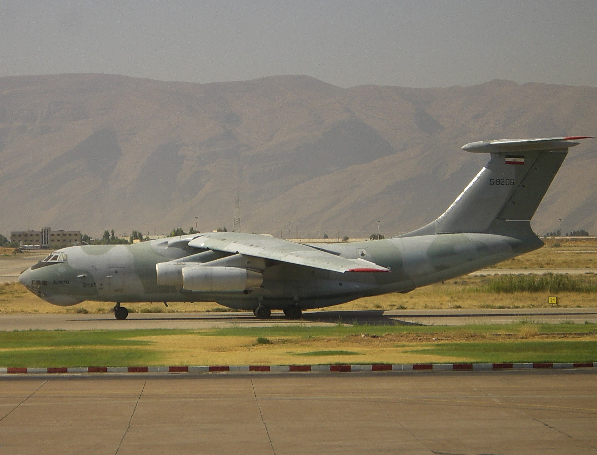 2003 Iran Illusion Il-76 Crash - Wikipedia