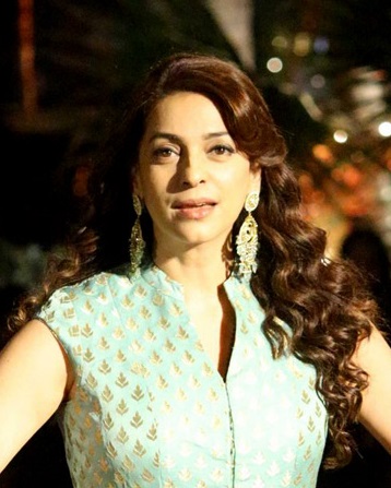 Juhi Chawla LFW-2017