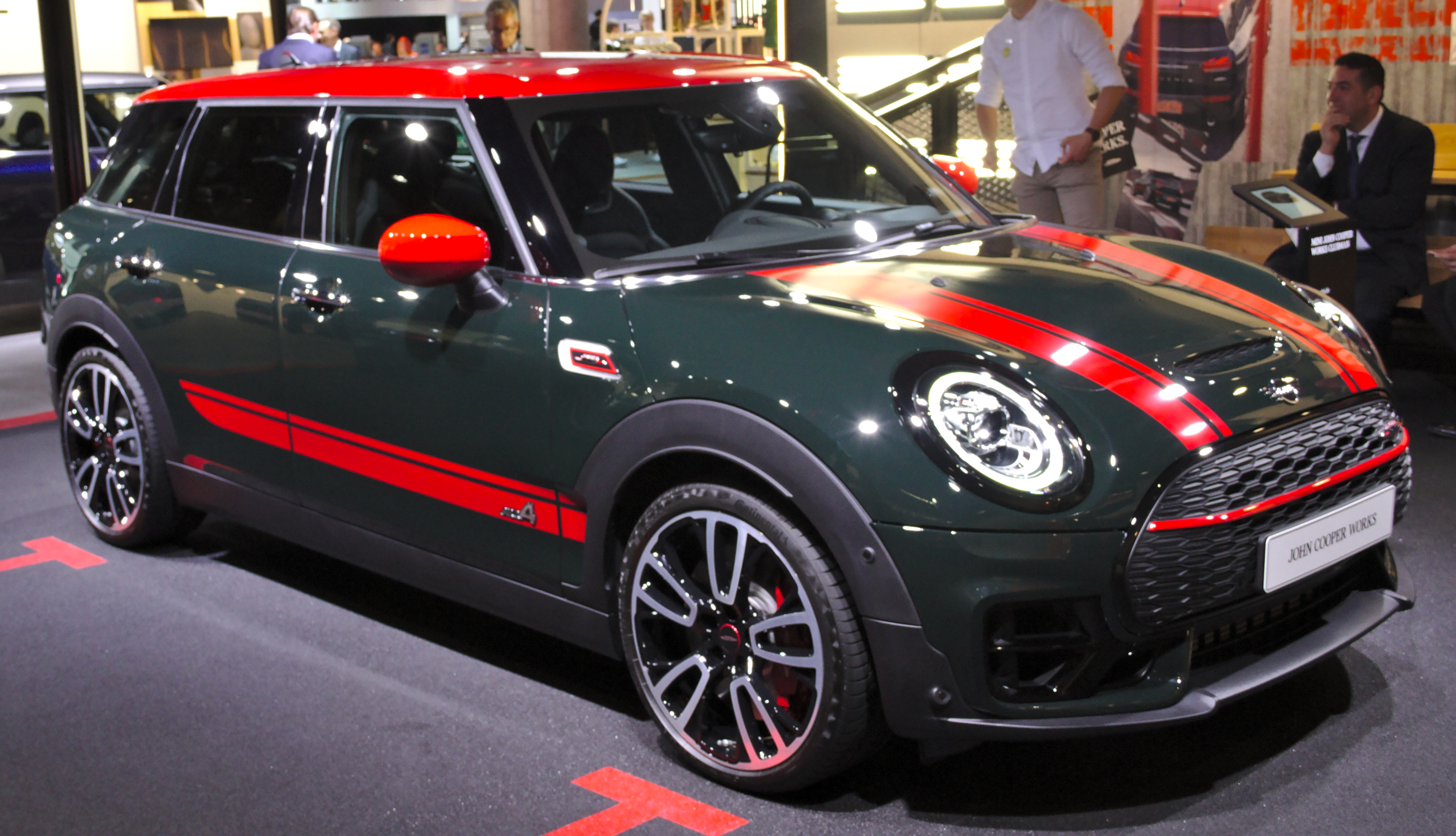 231 PS im F54: MINI John Cooper Works Clubman ALL4