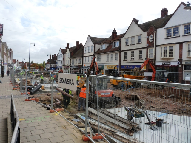 File:Reconstruction in Leys Avenue - geograph.org.uk - 1537912.jpg