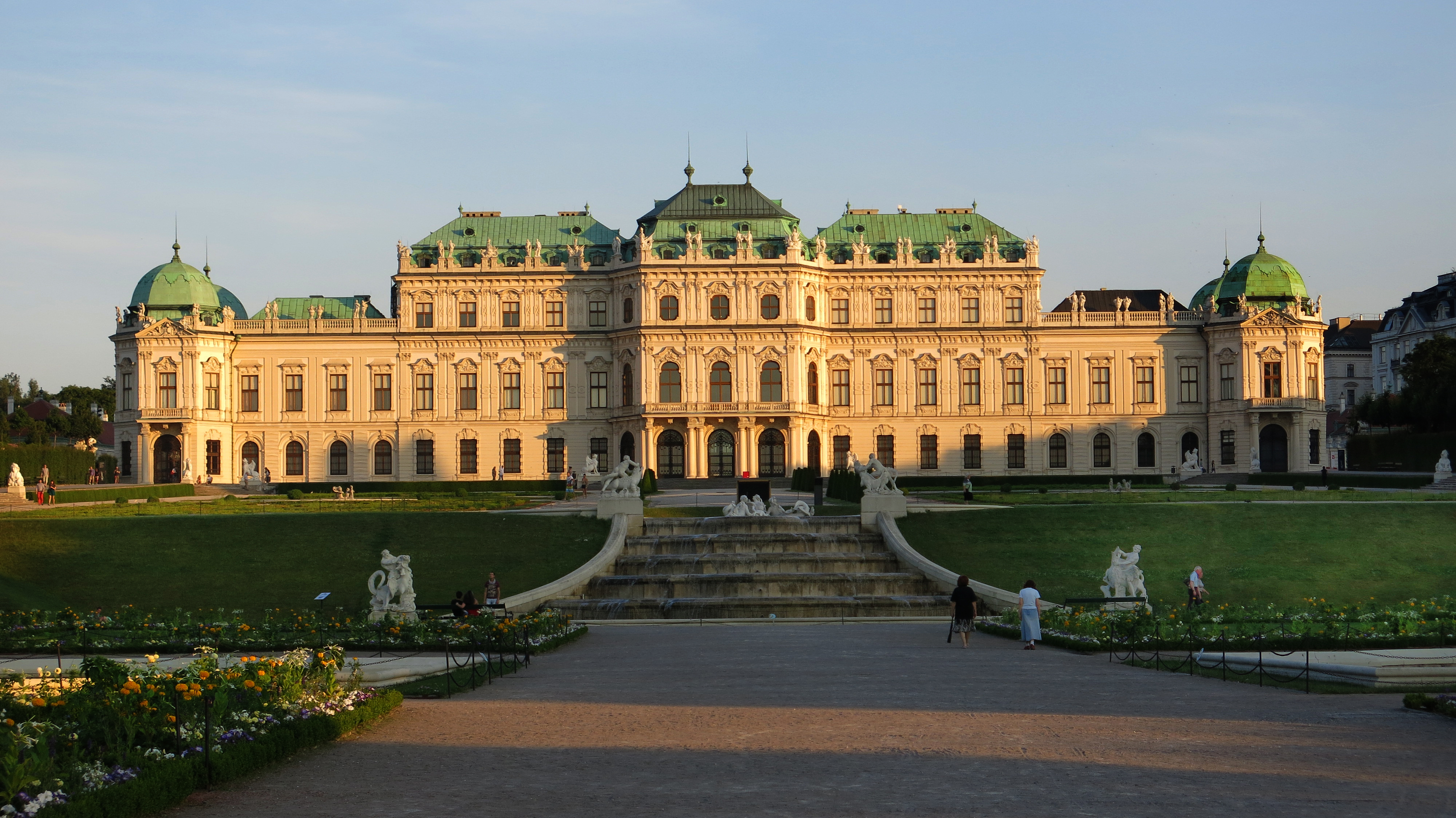 File Sommerabend Im Belvedere Garten 4 Jpg Wikimedia Commons