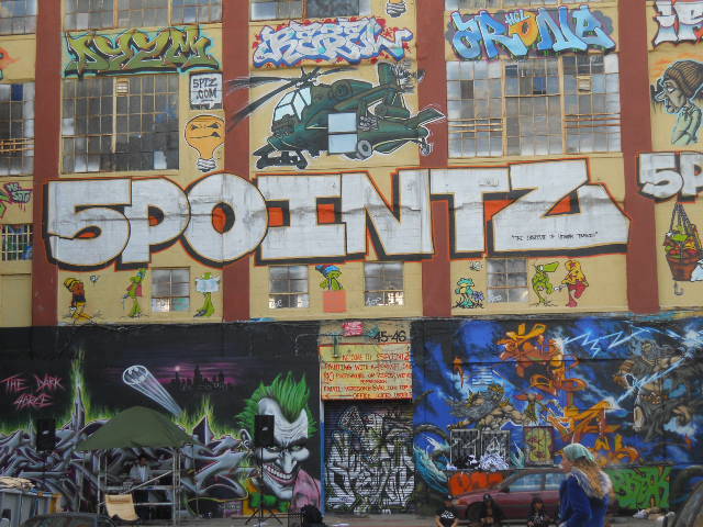 File:5 Pointz 27.jpg