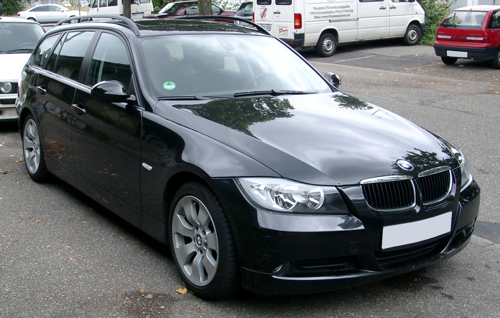 BMW_E90_Kombi_front_20080722