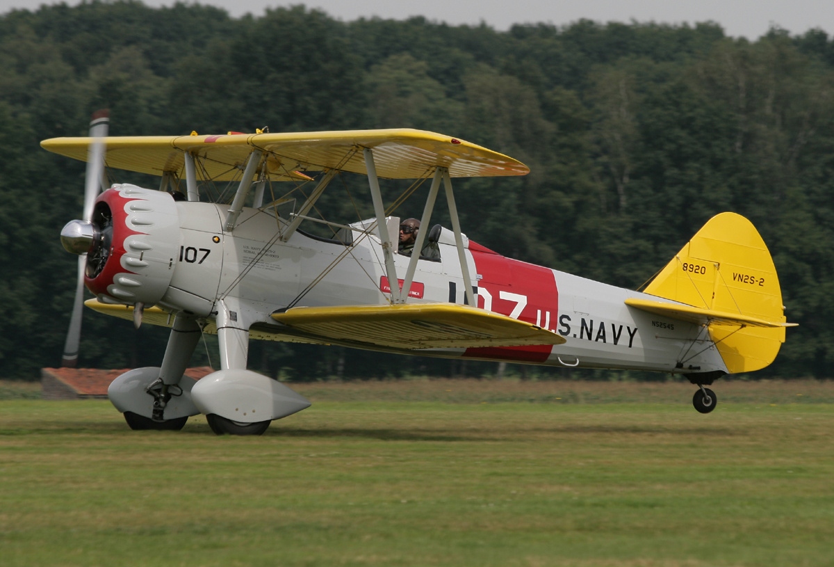 Boeing-Stearman_PT-17_Kaydet_(A75N1)_AN1