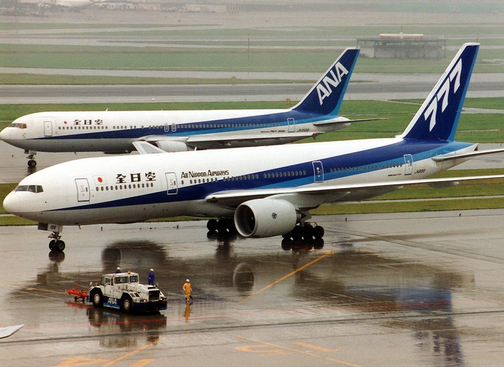 File:Boeing 777-281, All Nippon Airways - ANA AN0216746.jpg - 维基 