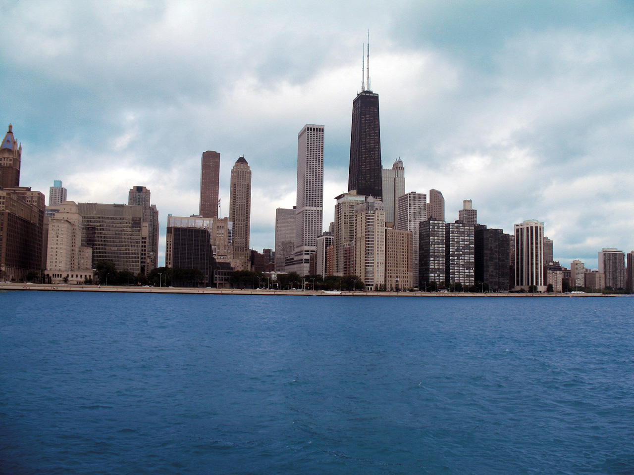 File Chicago Skyline Jpg Wikimedia Commons