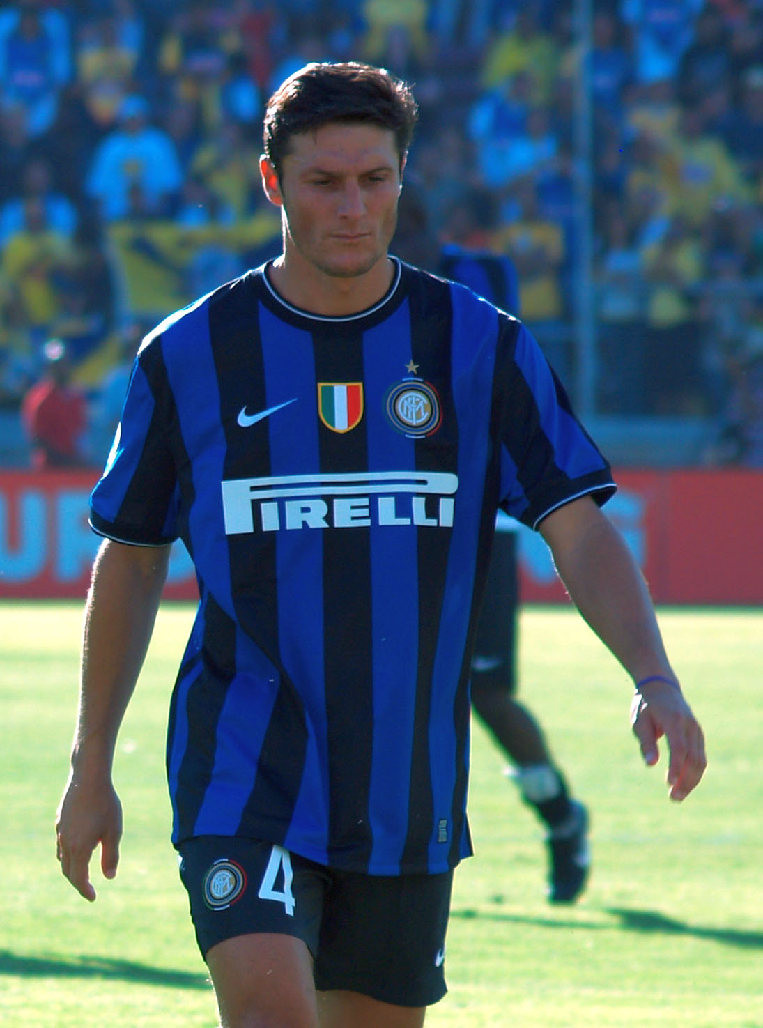 File:Club América v Inter Milan - 2009 - Javier Zanetti (cropped).jpg -  Wikimedia Commons