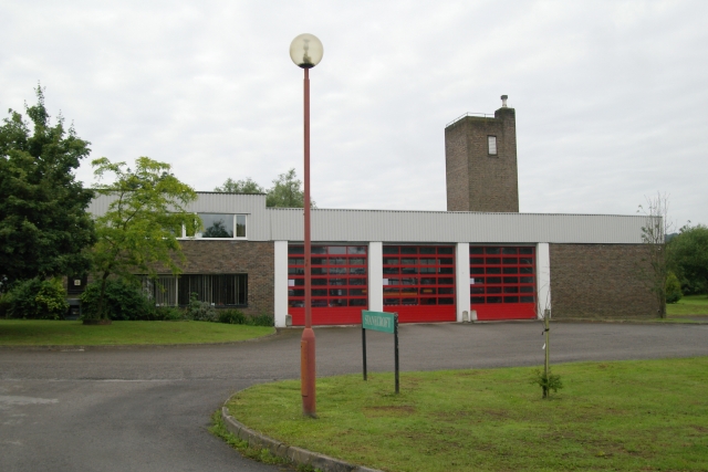 File:Dorking fire station - geograph.org.uk - 472245.jpg