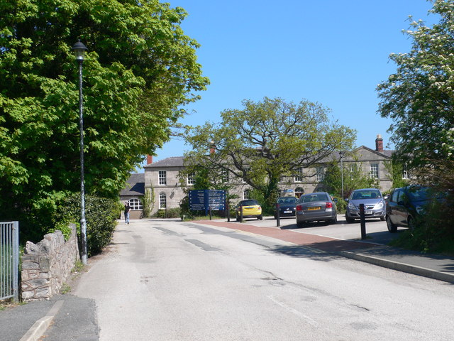 File:H M Stanley Hospital, St Asaph - geograph.org.uk - 2739098.jpg