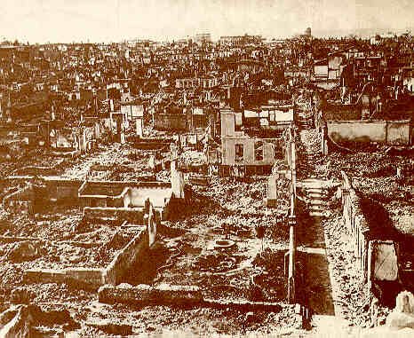 Izmir,_after_the_fire_in_1922.jpg