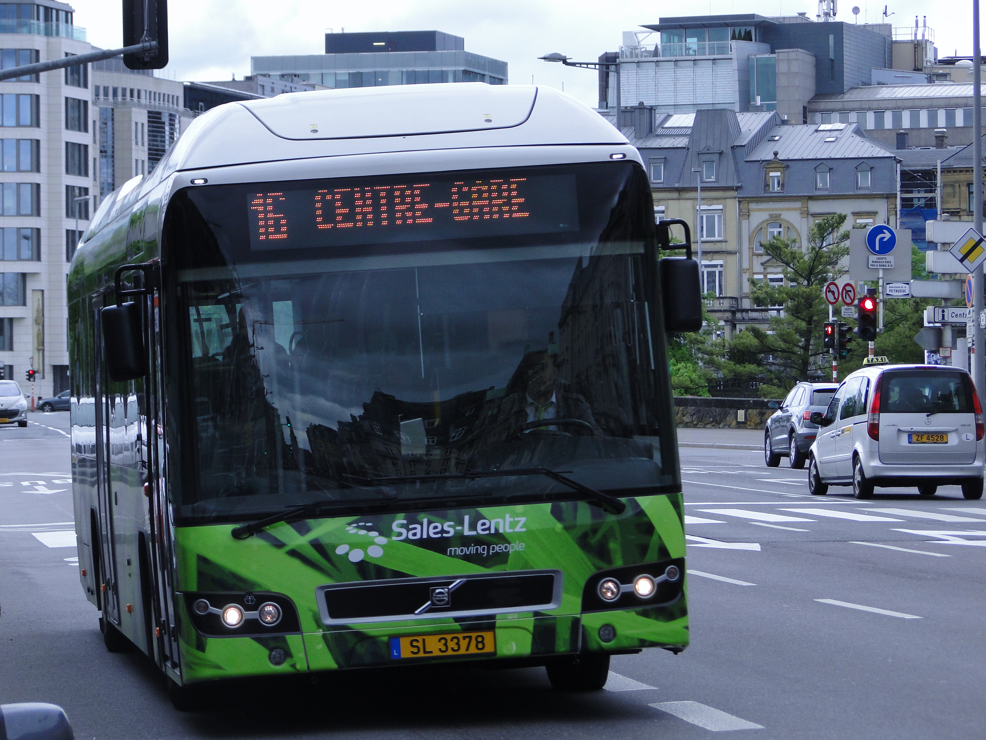 Luxembourg_Bus_SALES-AVL_SL_3378.JPG