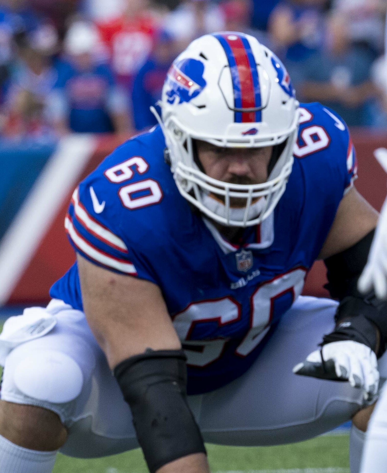 Mitch Morse agrees to pay cut, giving Bills more salary cap flexibility